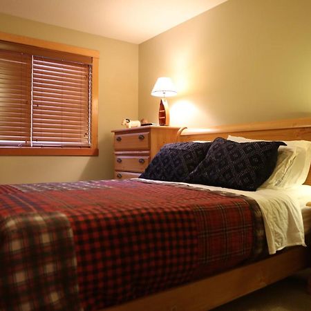 Apartment 405 Bear Creek Crossing Canmore Eksteriør billede