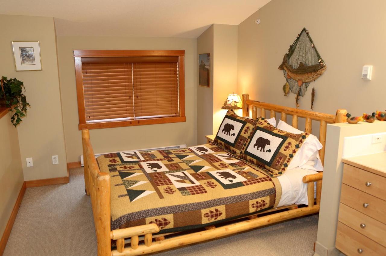 Apartment 405 Bear Creek Crossing Canmore Eksteriør billede